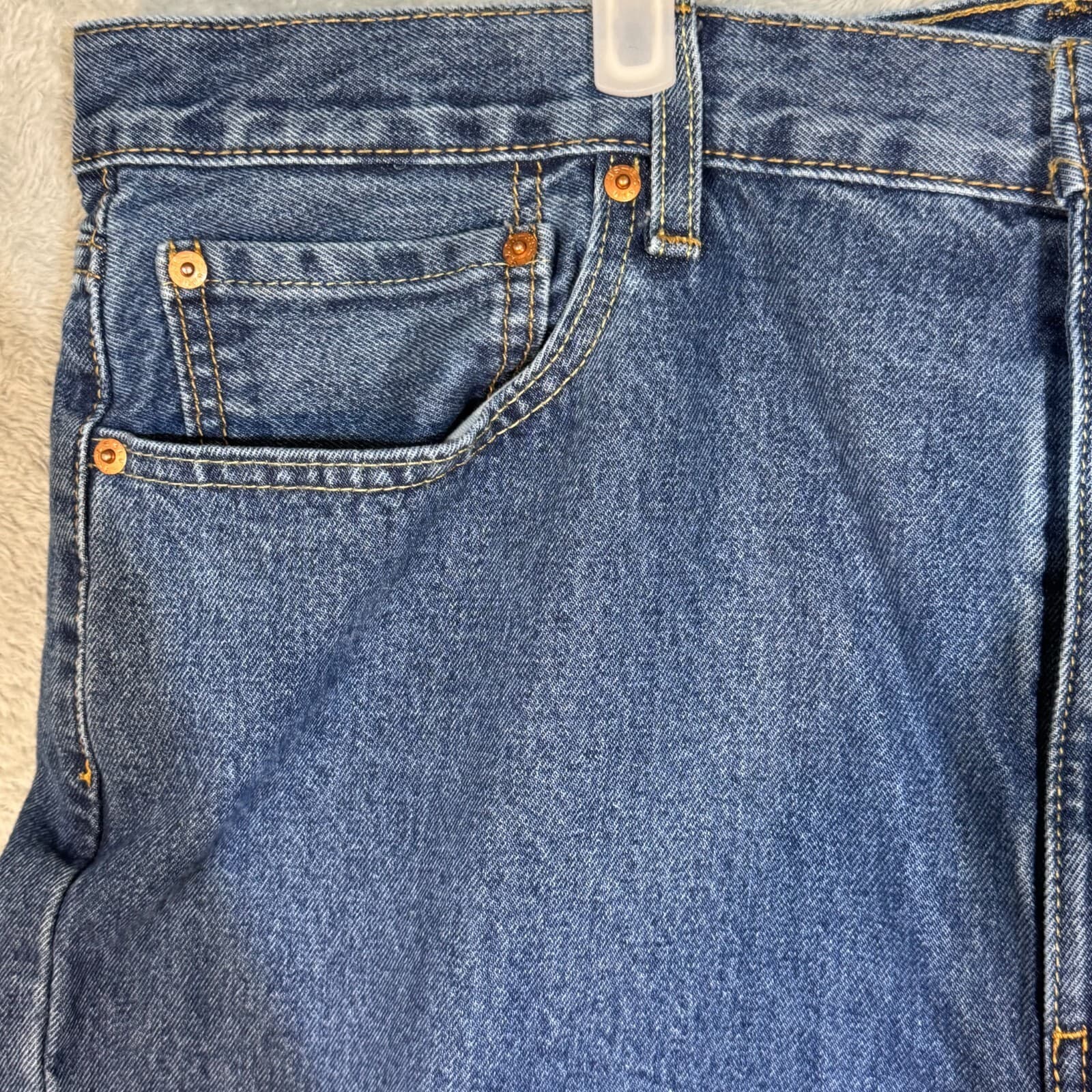 Levi’s 550 Men’s Jeans 42x30 Blue Denim Medium Wash Relaxed Fit - Thumbnail 3