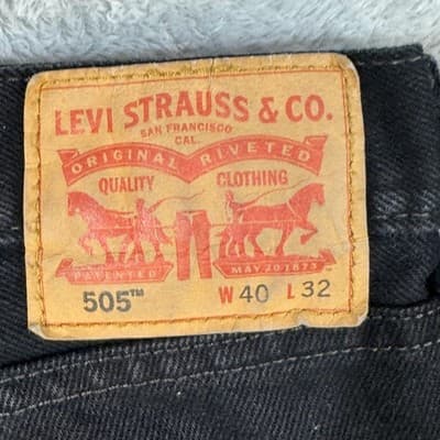 Levis 505 Jeans Mens 40x32 Black Classic Straight Leg Denim Pants 100% Cotton - Thumbnail 3