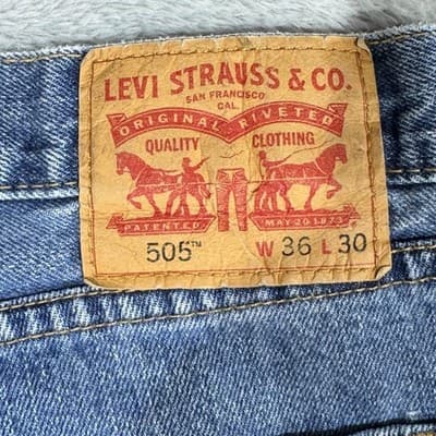 Levis 505 Jeans Mens 36x30 Blue Straight Leg Medium Wash Denim Cotton Classic - Thumbnail 4