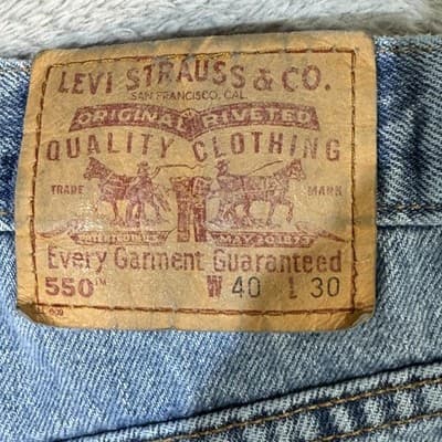Vintage Levis 550 Jeans Mens 40x30 Relaxed Fit Tapered Leg Made USA 90s Denim - Thumbnail 3