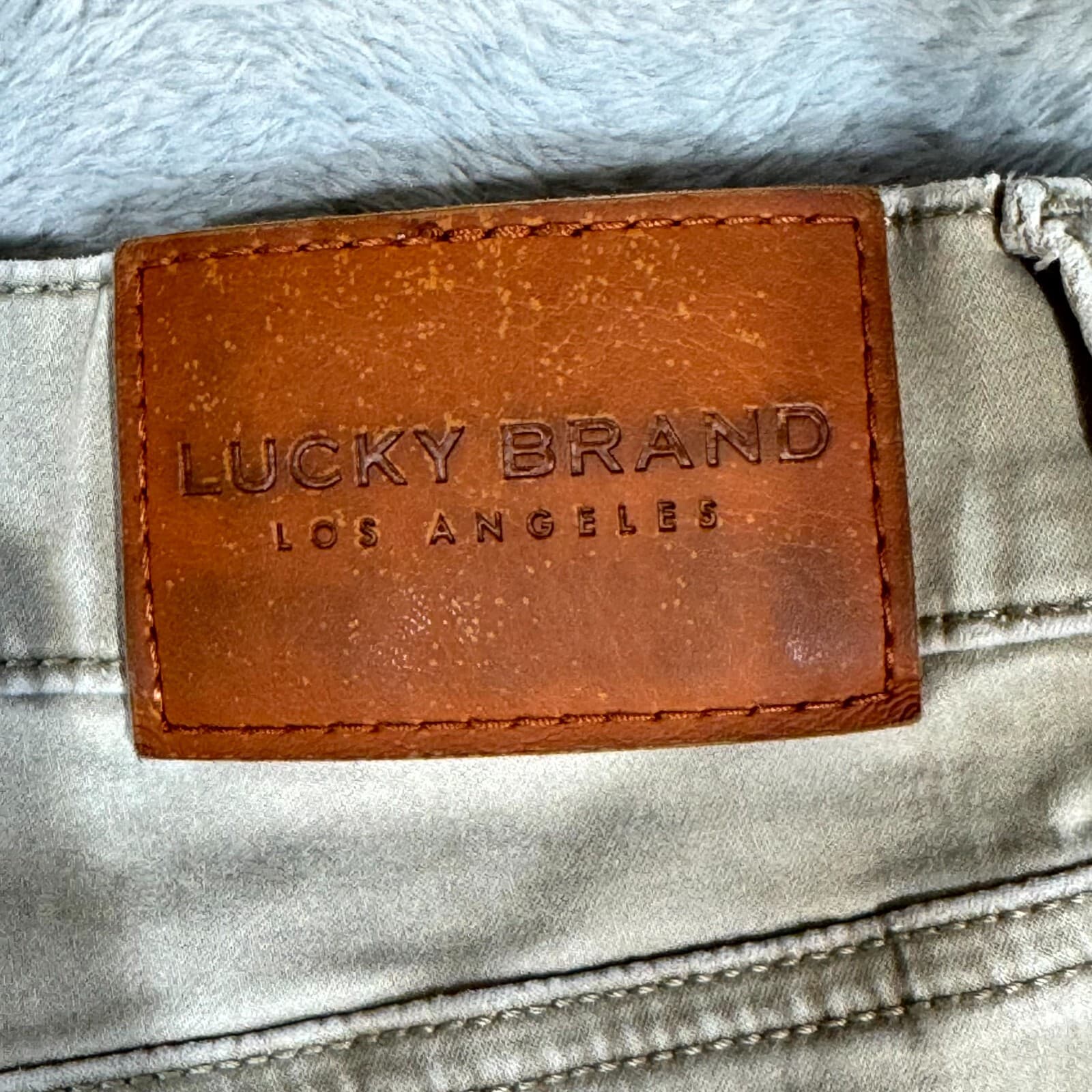 Lucky Brand 410 Men’s Jeans 34x32 Beige Athletic Fit Mid-Rise Casual Denim - Thumbnail 10