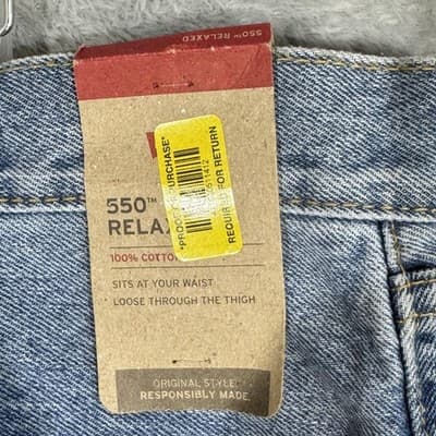 Levis 550 Jeans Mens 42x32 Blue Relaxed Fit 100% Cotton Denim High Rise Tapered - Thumbnail 2