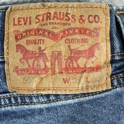 Levis 505 Jeans Mens 38x32 Blue Denim Straight Leg Classic Fit Medium Wash - Thumbnail 4