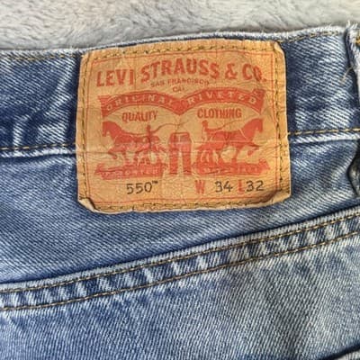 Levis 550 Jeans Mens 34x31 (34x32) Blue Medium Wash Relaxed Tapered Denim - Thumbnail 4