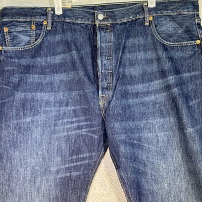 Levis 501 Jeans Mens 44x32 Blue Original Fit Straight Leg Button Fly Denim - Thumbnail 2