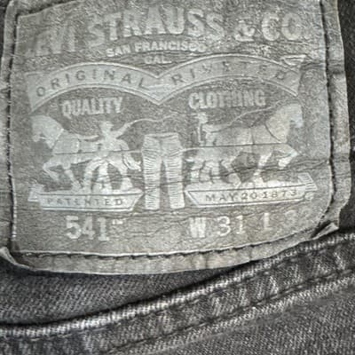 Levis 541 Jeans Mens 31x32 Black Athletic Fit Stretch Denim Tapered Pants - Thumbnail 3