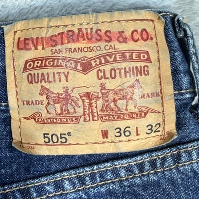 Levis 505 Jeans Mens 36x32 Blue Regular Fit Straight Leg Denim Made Egypt - Thumbnail 3