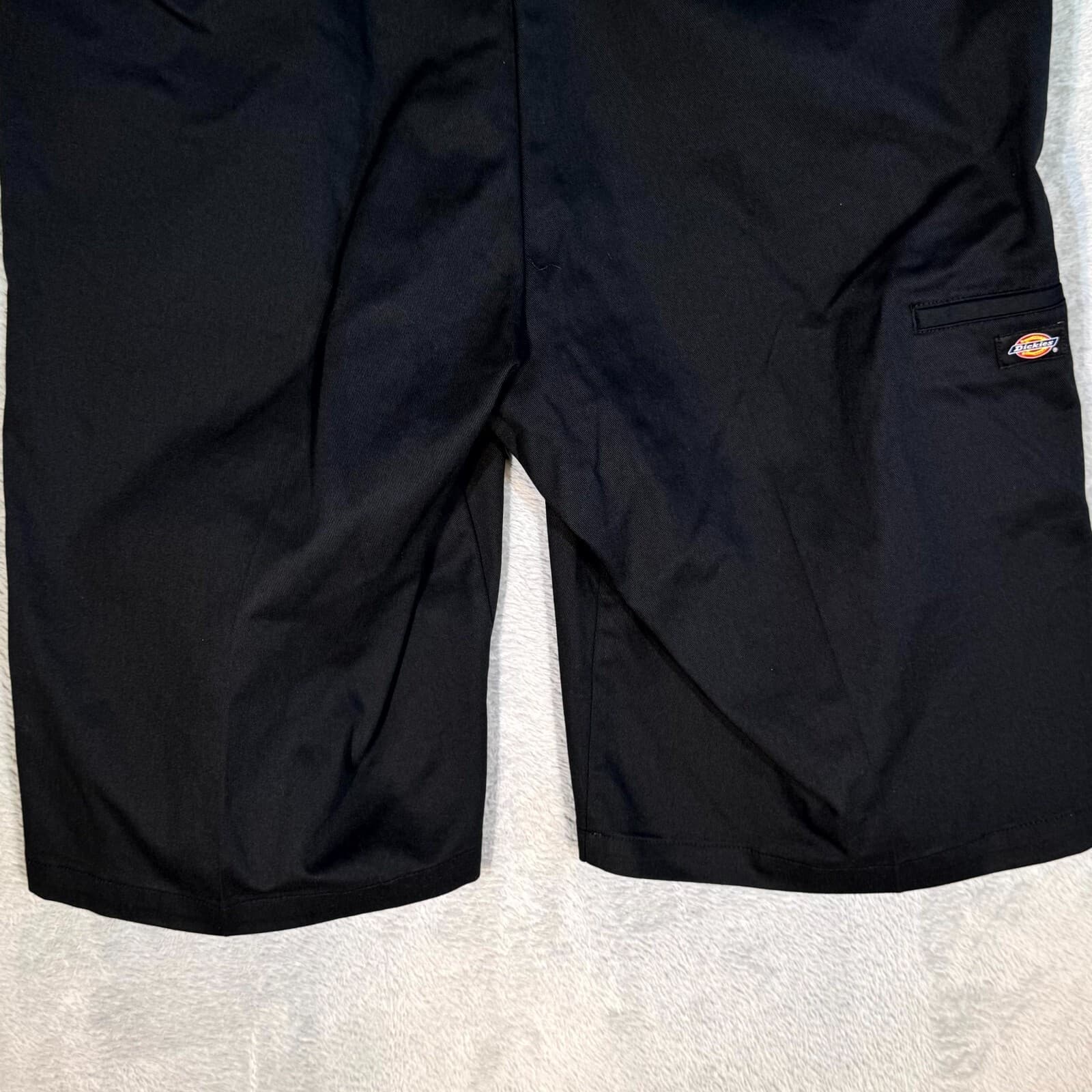 Dickies Men’s Work Shorts 42 Black Loose Fit Flat Front Zip Fly Workwear - Thumbnail 10