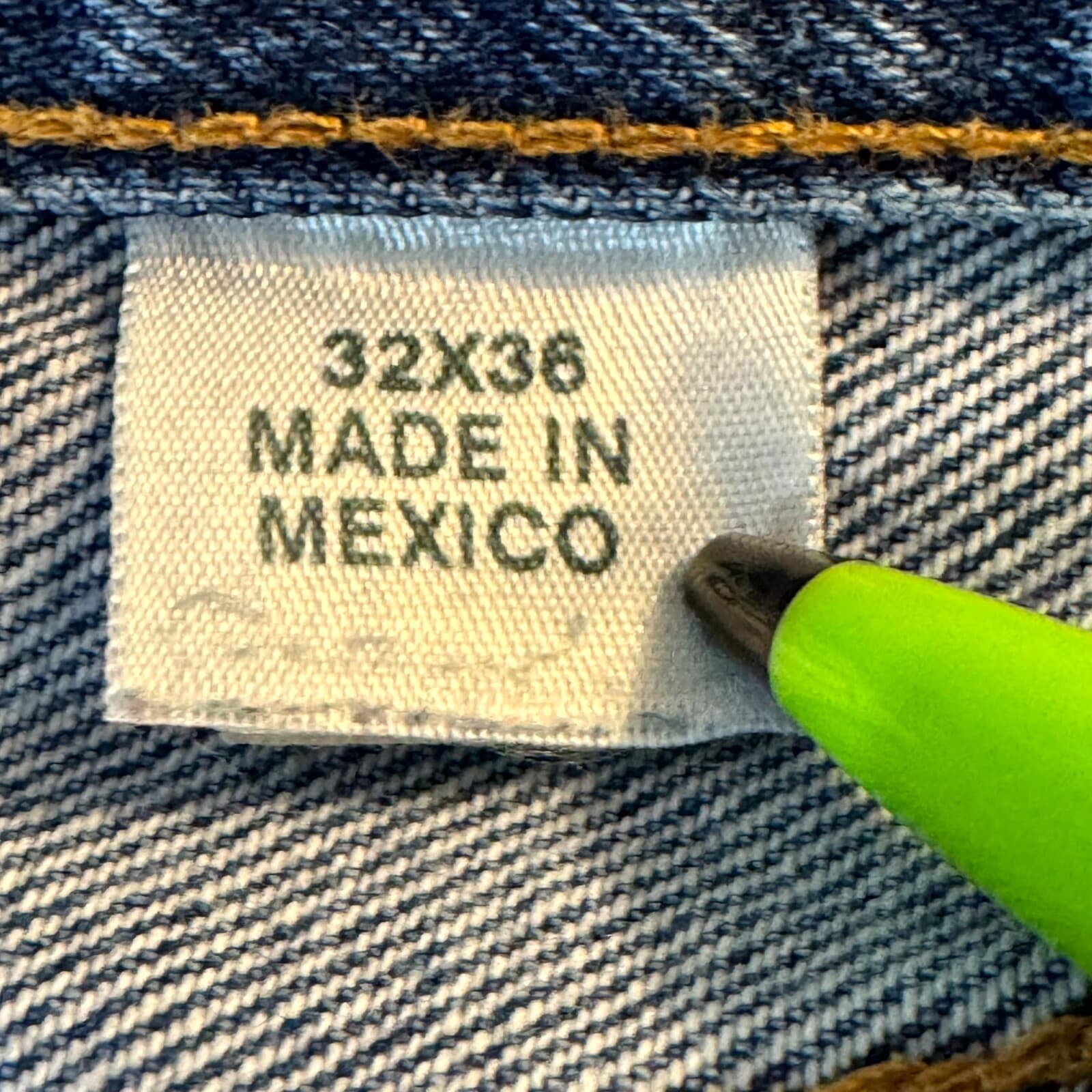 Eddie Bauer Jeans Mens 32x36 Blue Denim 100% Cotton Traditional Fit Straight Leg - Thumbnail 12