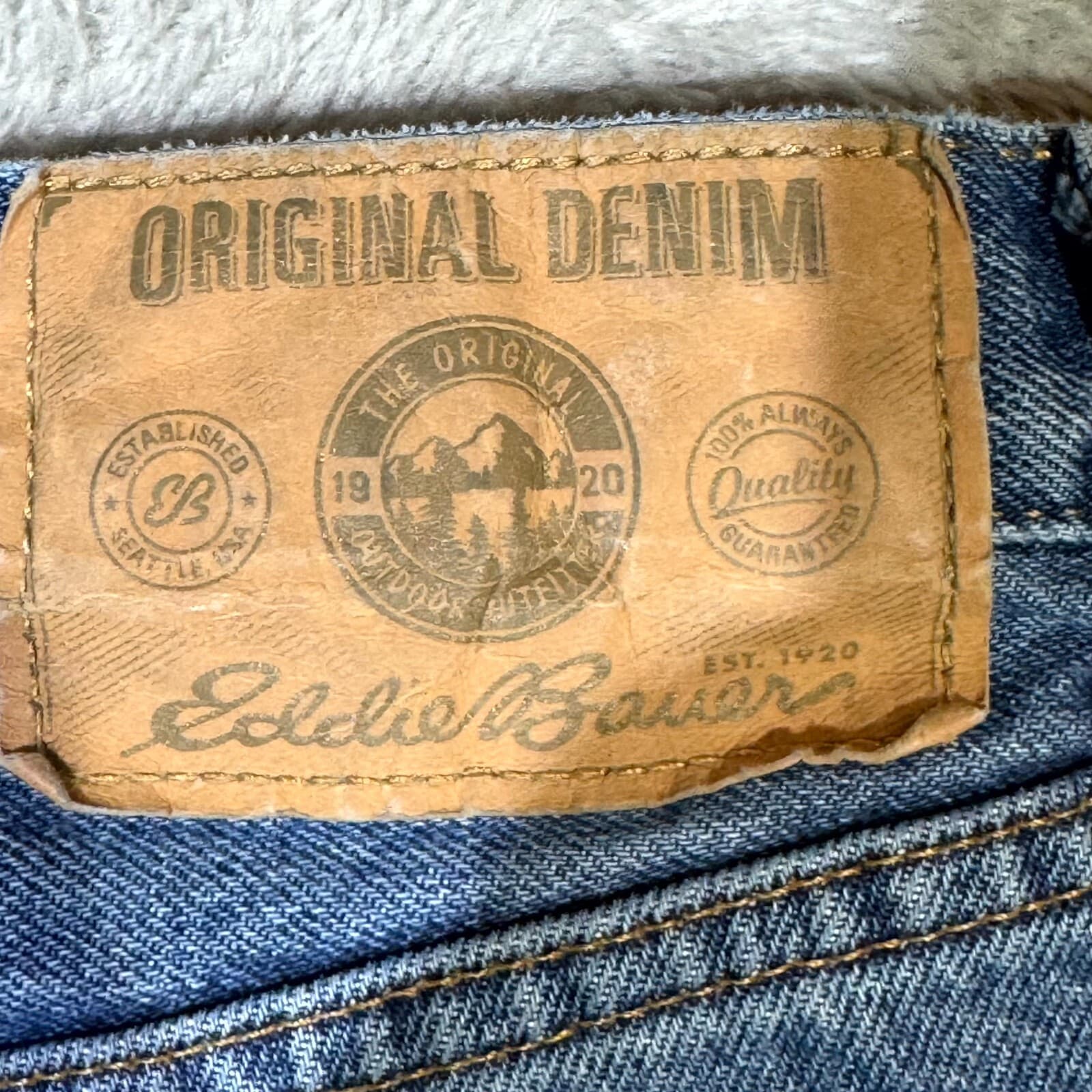 Eddie Bauer Jeans Mens 32x36 Blue Denim 100% Cotton Traditional Fit Straight Leg - Thumbnail 10