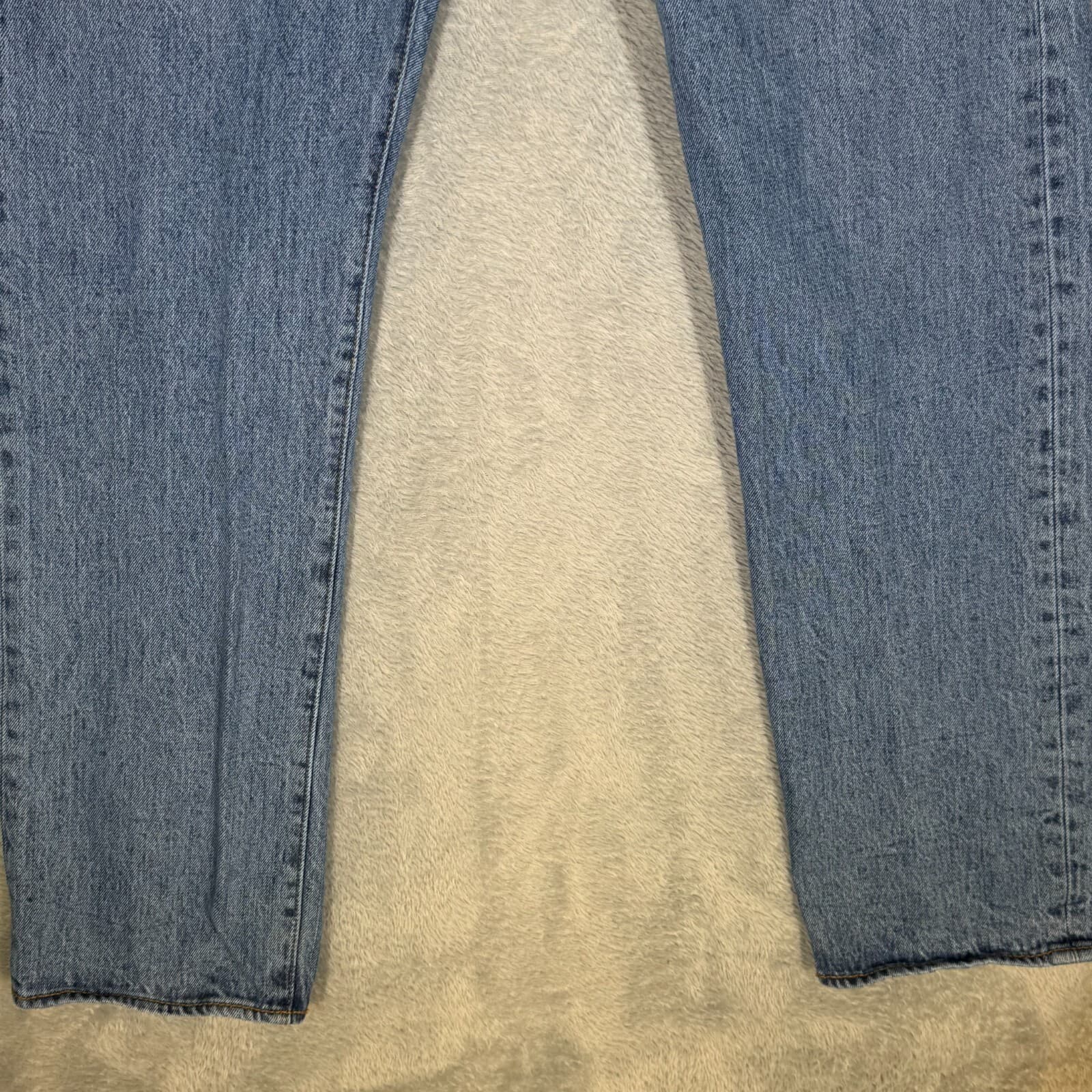 Levi’s 501 Men’s Jeans 34x30 Blue Denim Medium Wash Button Fly Straight Leg - Thumbnail 5