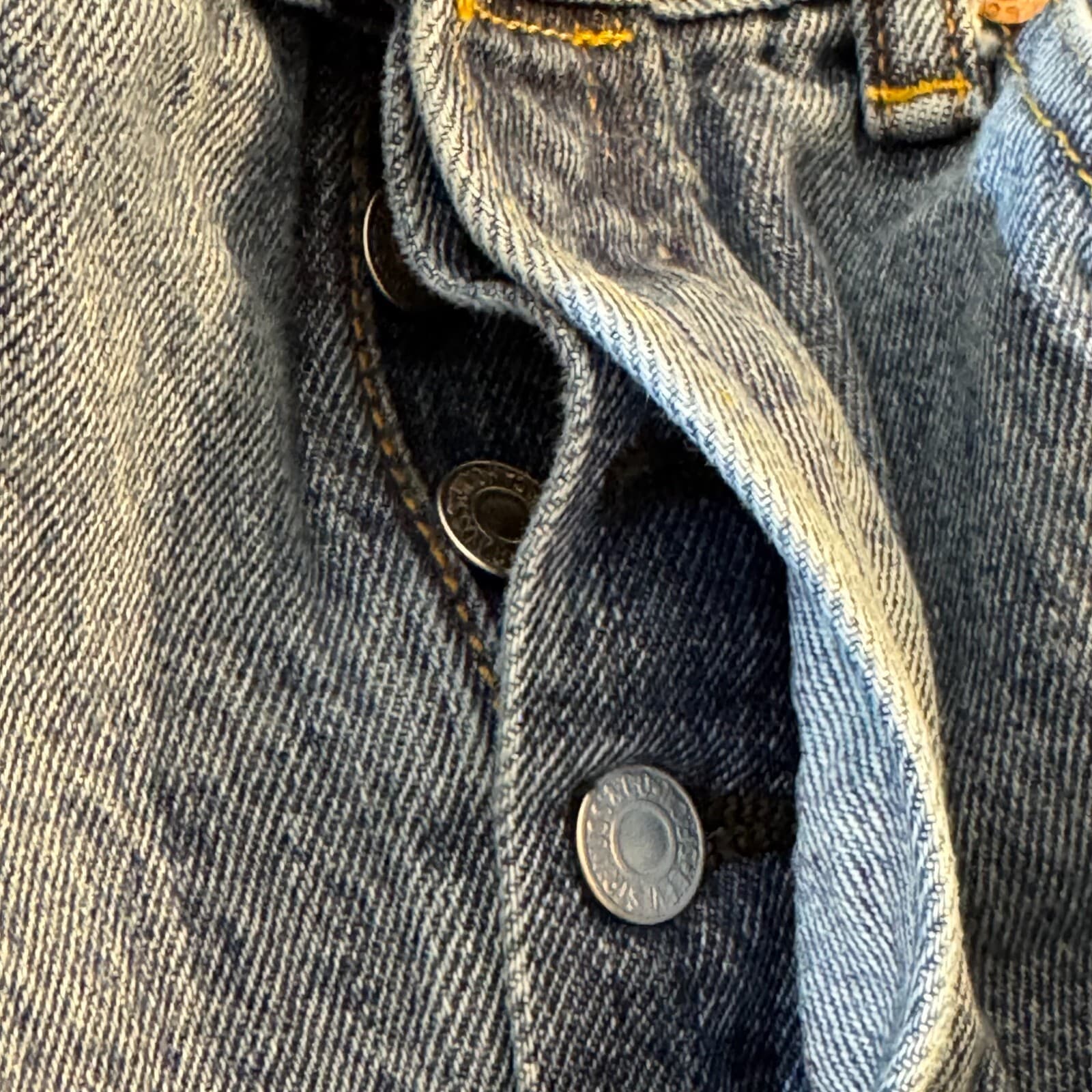 Levi’s 501 Men’s Jeans 34x30 Blue Denim Medium Wash Button Fly Straight Leg - Thumbnail 15