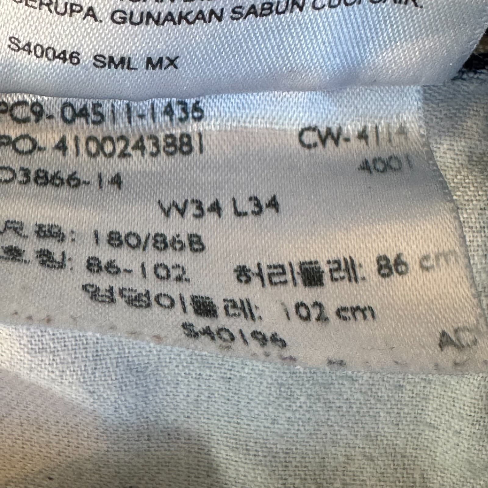 Levi’s 501 Men’s Jeans 34x34 Blue Denim Straight Leg Button Fly - Thumbnail 18