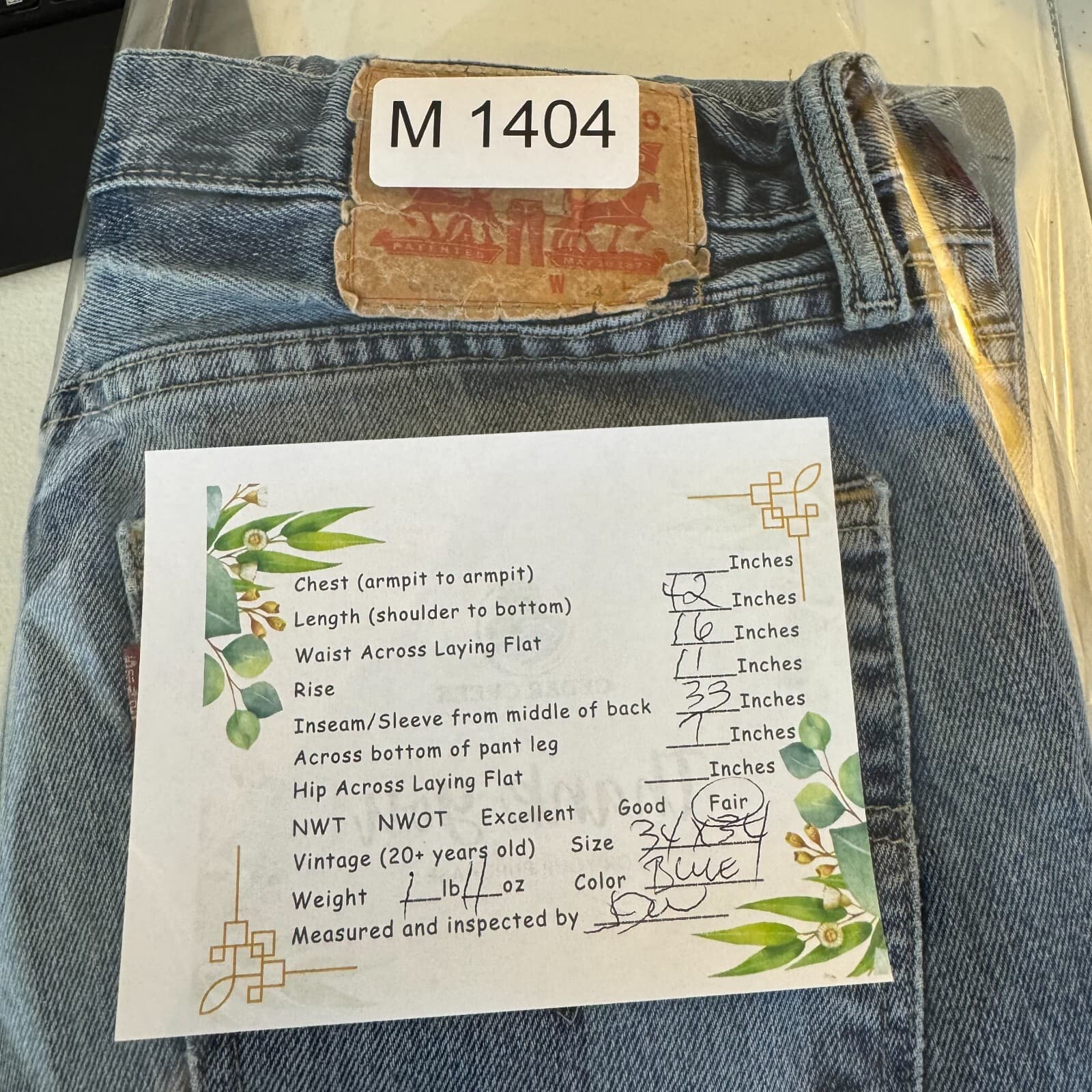 Levi’s 501 Men’s Jeans 34x34 Blue Denim Straight Leg Button Fly - Thumbnail 19