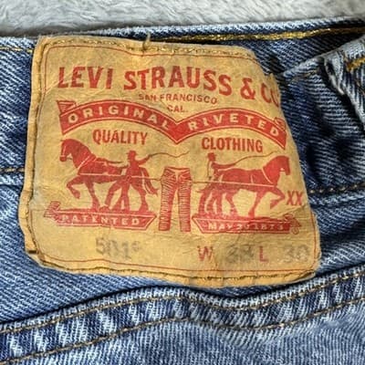 Levis 501 Jeans Mens 38x30 Straight Leg Button Fly Classic Vintage Denim - Thumbnail 3