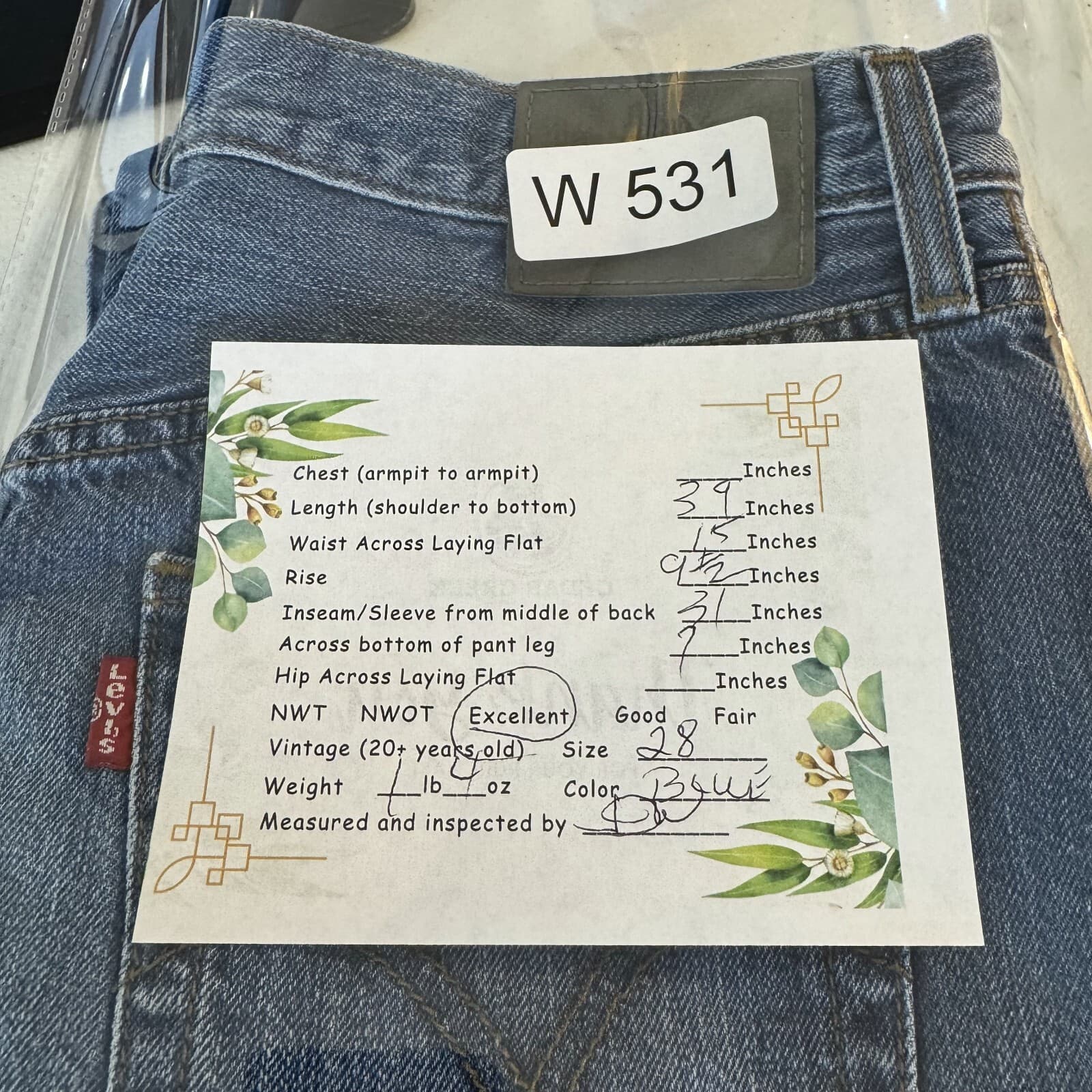 Levi's Women Jeans 28 Blue Denim Mid-Rise Button-Fly Original Straight Leg W531 - Thumbnail 6