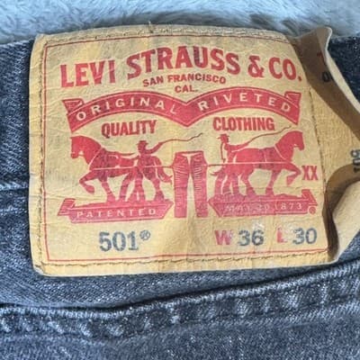 Levis 501 Jeans Mens 36x30 Black Button Fly Straight Leg Denim Classic Pants - Thumbnail 4