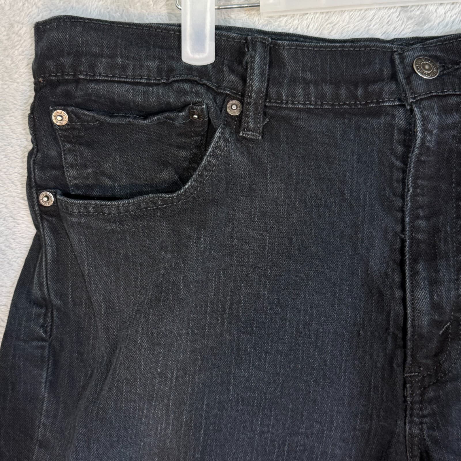 Levi’s 511 Men’s Jeans 38x32 Black Denim Slim Fit Straight Leg Dark Wash - Thumbnail 3