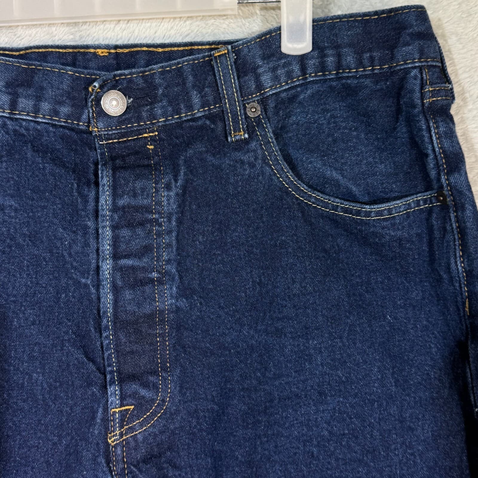 Levi’s 501 Men’s Jeans Blue Denim Straight Leg Button Fly 38x29 - Thumbnail 4