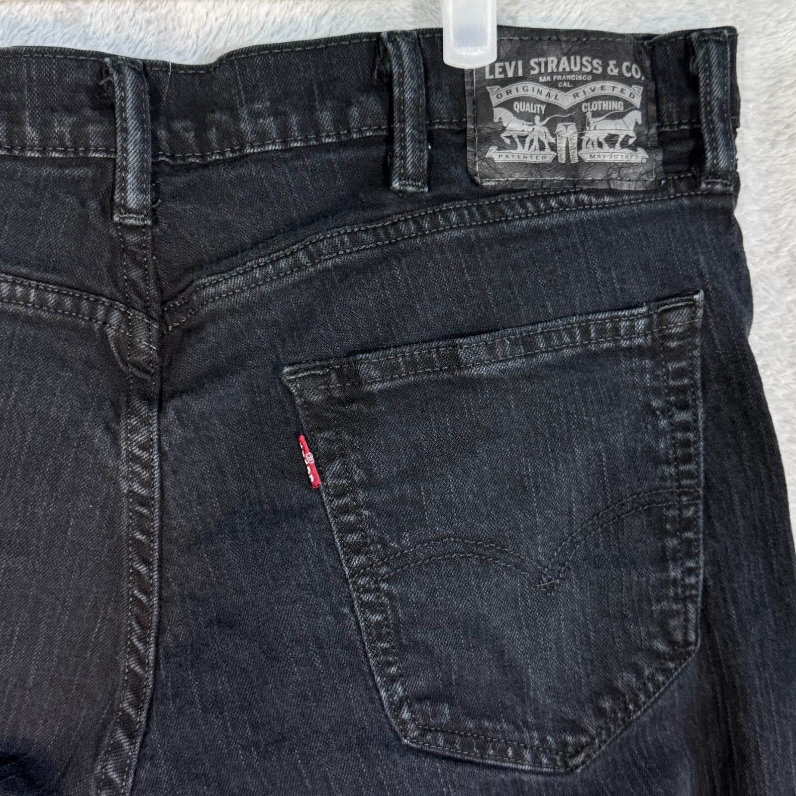 Levi’s 511 Men’s Jeans 38x32 Black Denim Slim Fit Straight Leg Dark Wash - Thumbnail 7