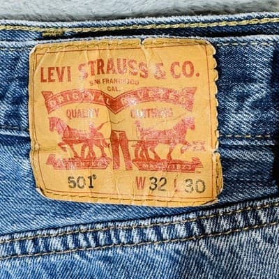 Levi's 501 Denim Cutoff Shorts Mens Size 32 Button Fly Blue Cotton Jeans - Thumbnail 8