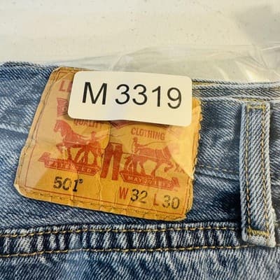 Levi's 501 Denim Cutoff Shorts Mens Size 32 Button Fly Blue Cotton Jeans - Thumbnail 14