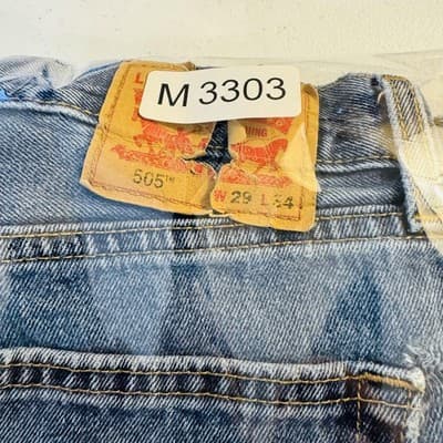 Levis 505 Denim Shorts Mens 29 Blue Cutoff Raw Hem Distressed Bermuda 8 Inseam - Thumbnail 11