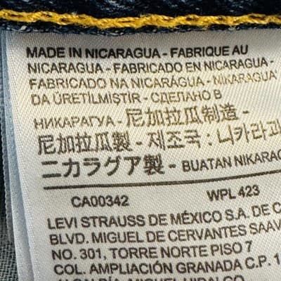 Levis 550 Denim Shorts Mens 42 Blue Bermuda Relaxed Cutoff Raw Hem 5-Pocket - Thumbnail 9