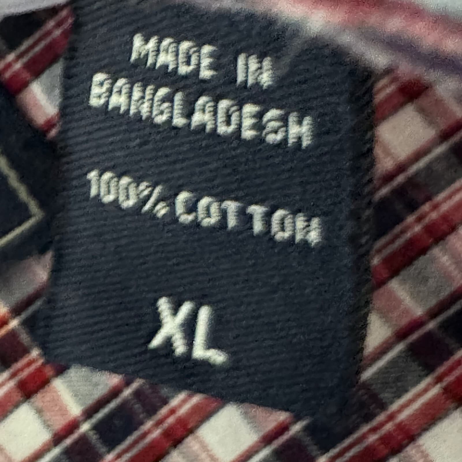 Wrangler Men’s XL Red/Black/White Plaid Short‑Sleeve Button‑Down Cotton Shirt - Thumbnail 8