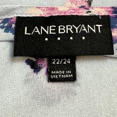 Lane Bryant Plus Light Blue Floral Sheer Blouse with Bow Tie, Size 22 – Excellen - Thumbnail 4