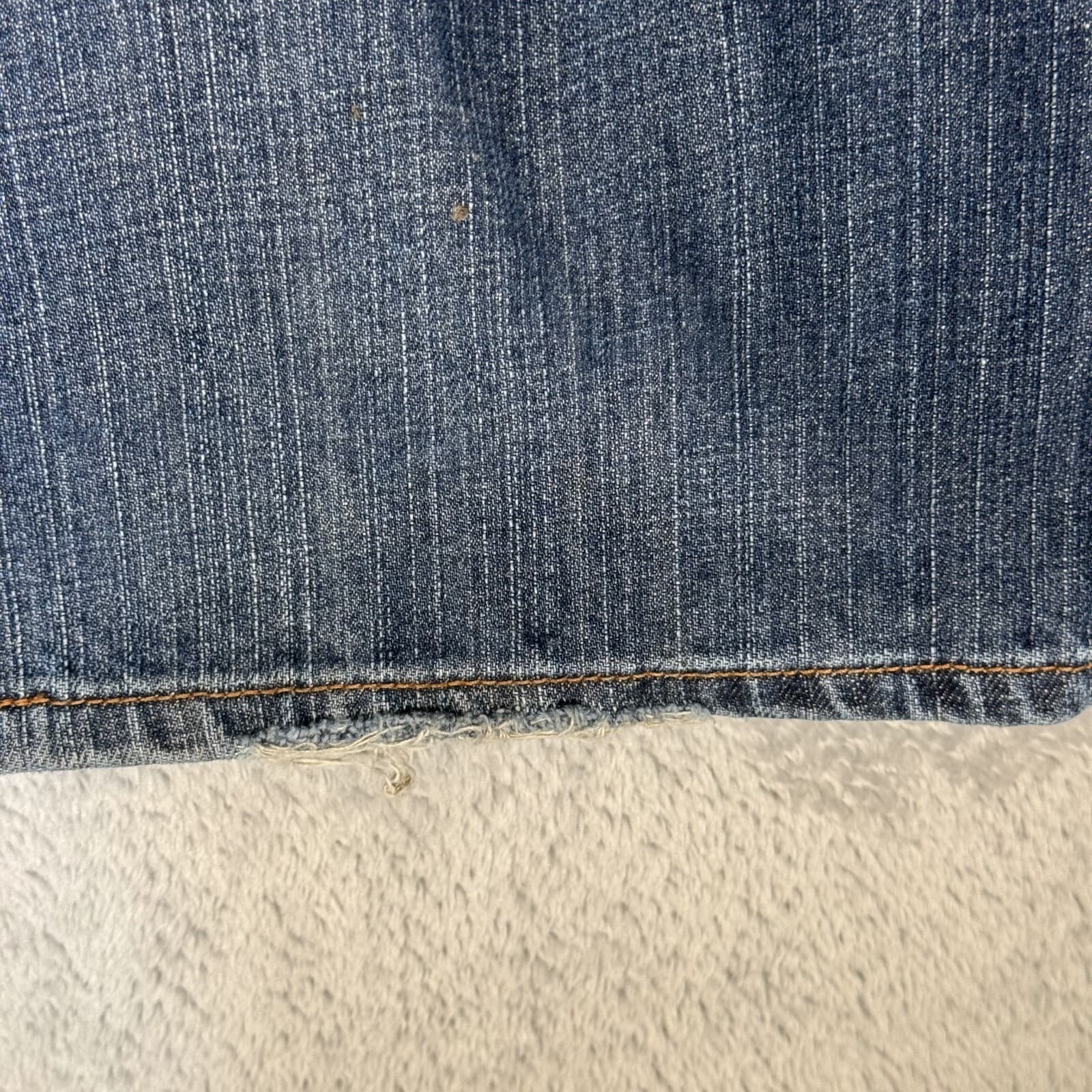 Levi’s 527 Jeans Mens 38x32 Blue Whsikered Boot Cut Mid Rise Denim Zip Fly - Thumbnail 4