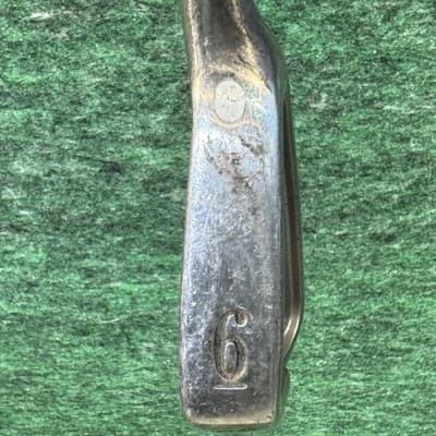 Titleist 735.CM Forged 9 Iron S300 Steel Shaft 37.5 L 60.5 Lie RH Golf Club - Thumbnail 3