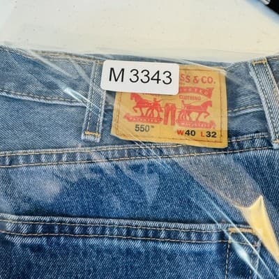 Levi's 550 Jeans Mens 40x32 Blue Medium Wash Relaxed Straight Denim Zip Fly - Thumbnail 11