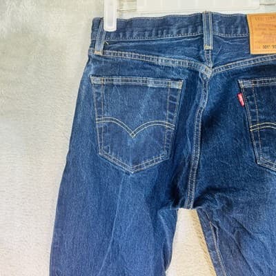 Vintage Levis 501 Jeans Mens 29x30 Blue Dark Wash Straight Denim Button Fly 90s - Thumbnail 4
