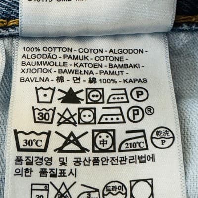 Levis 560 Jeans Mens 56x30 Blue Light Wash Relaxed Tapered Denim Zip Fly - Thumbnail 9