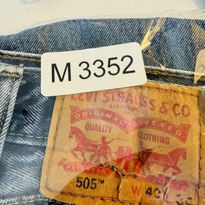 Levis 505 Jeans Mens 40x34 Blue Medium Wash Straight Denim Regular Fit Zip Fly - Thumbnail 11