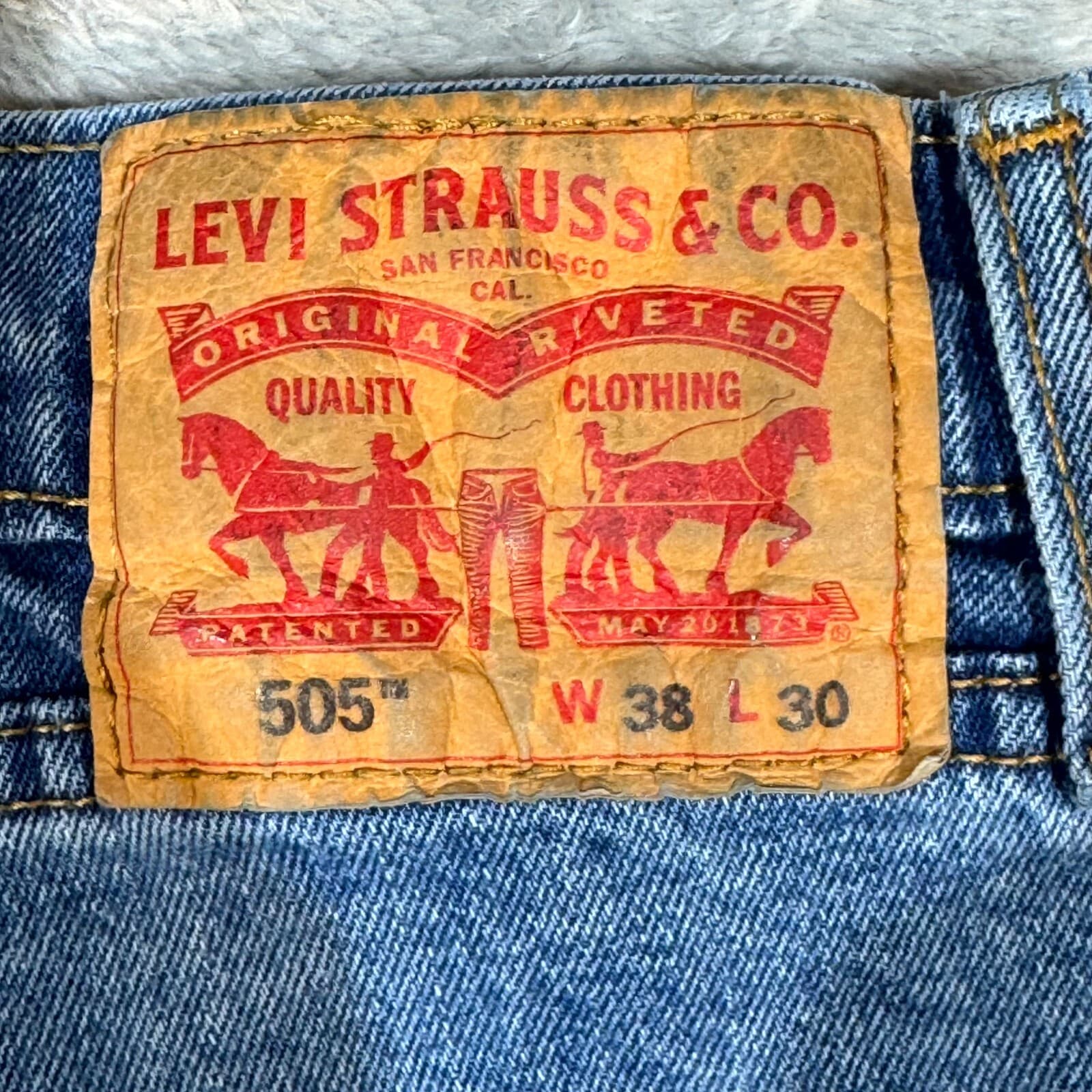 Levi’s 505 Men Jeans 38x30 Blue Denim High Rise Regular Fit Straight Leg - Thumbnail 3