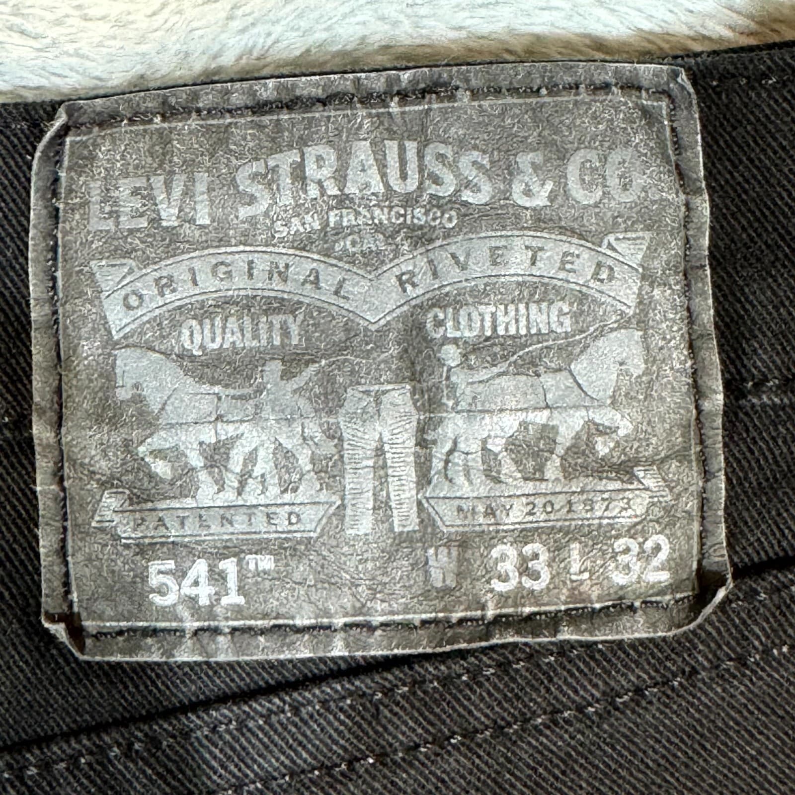 Levi’s 541 Mens Jeans 33x32 Black Denim Athletic Fit Stretch Tapered Zip Fly - Thumbnail 4