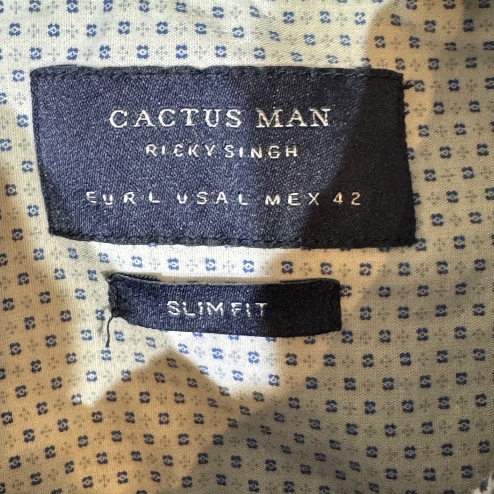 Cactus Man Men’s Navy Polka Dot Slim Button-Up Shirt, Size L – Excellent Cond - Thumbnail 6