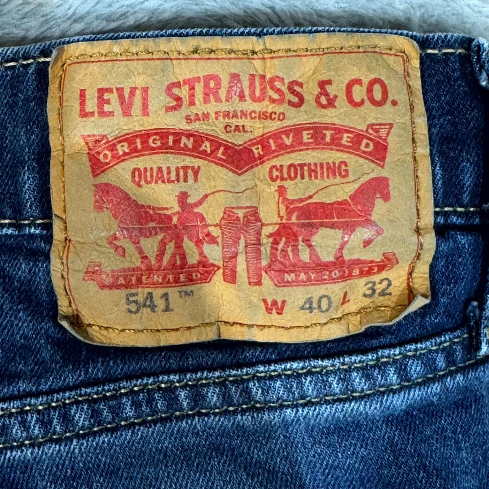Levi’s 541 Men’s Jeans 40x32 Blue Denim Stretch Athletic Fit Straight Zip Fly - Thumbnail 3