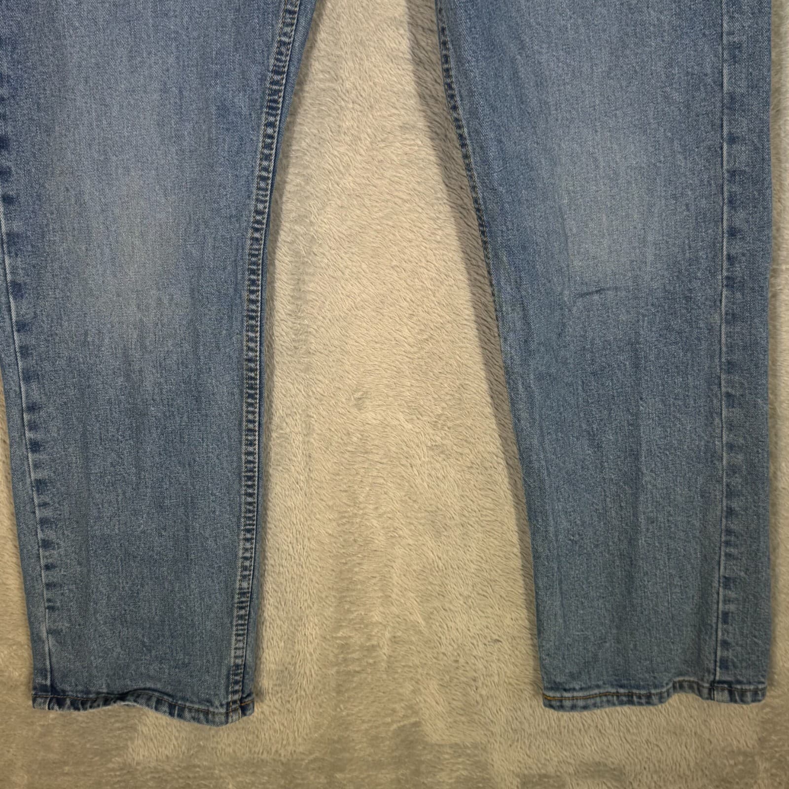 Levi’s 505 Men’s Jeans 32 x 30 Blue Denim Mid-Rise Straight Leg Whiskered - Thumbnail 5