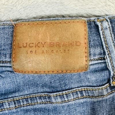Lucky Brand 221 Straight Jeans Mens 32x30 (32x32) Blue Medium Wash Denim Zip Fly - Thumbnail 7