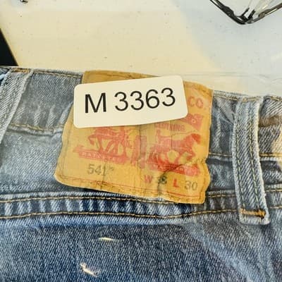 Levis 541 Jeans Mens 38x30 Blue Medium Wash Tapered Athletic Denim Zip Fly - Thumbnail 12