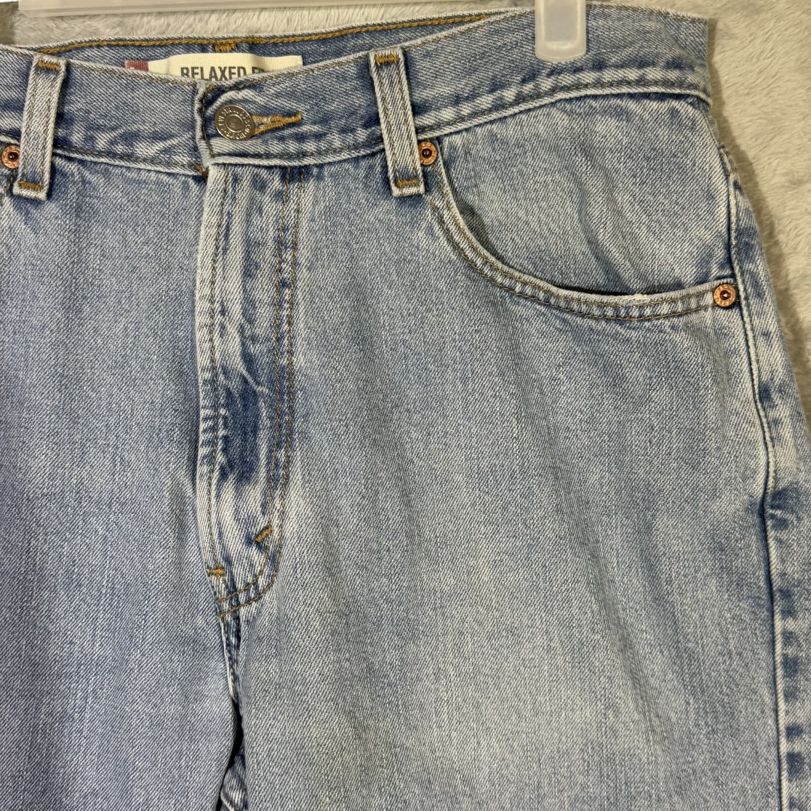 Vintage Levi’s 550 Men’s Jeans 34x31 Blue Denim Relaxed Fit Straight Leg - Thumbnail 4