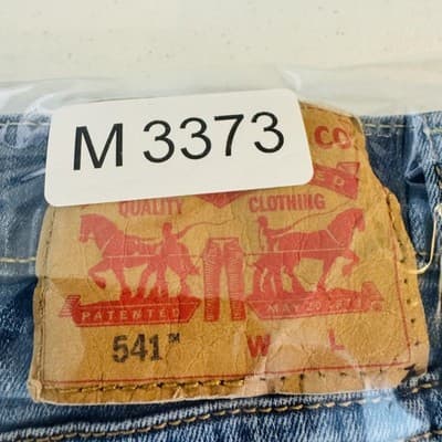 Levis 541 Jeans Mens 44x30 Blue Light Wash Tapered Athletic Denim Zip Fly - Thumbnail 15