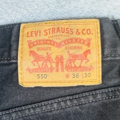 Levis 550 Jeans Mens 36x30 Black Dark Wash Relaxed Tapered Denim Zip Fly - Thumbnail 7