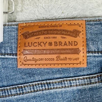 Lucky Brand 181 Relaxed Straight Jeans Mens 38x30 Blue Medium Wash Denim Zip Fly - Thumbnail 8