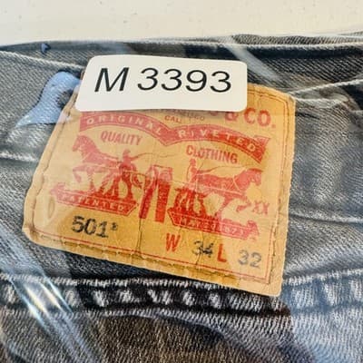 Levis 501 Jeans Mens 34x31 Gray Medium Wash Straight Denim Button Fly Regular - Thumbnail 16