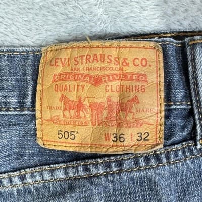 Levis 505 Jeans Mens 36x32 Medium Blue Straight Leg Regular Fit Denim Distressed - Thumbnail 4