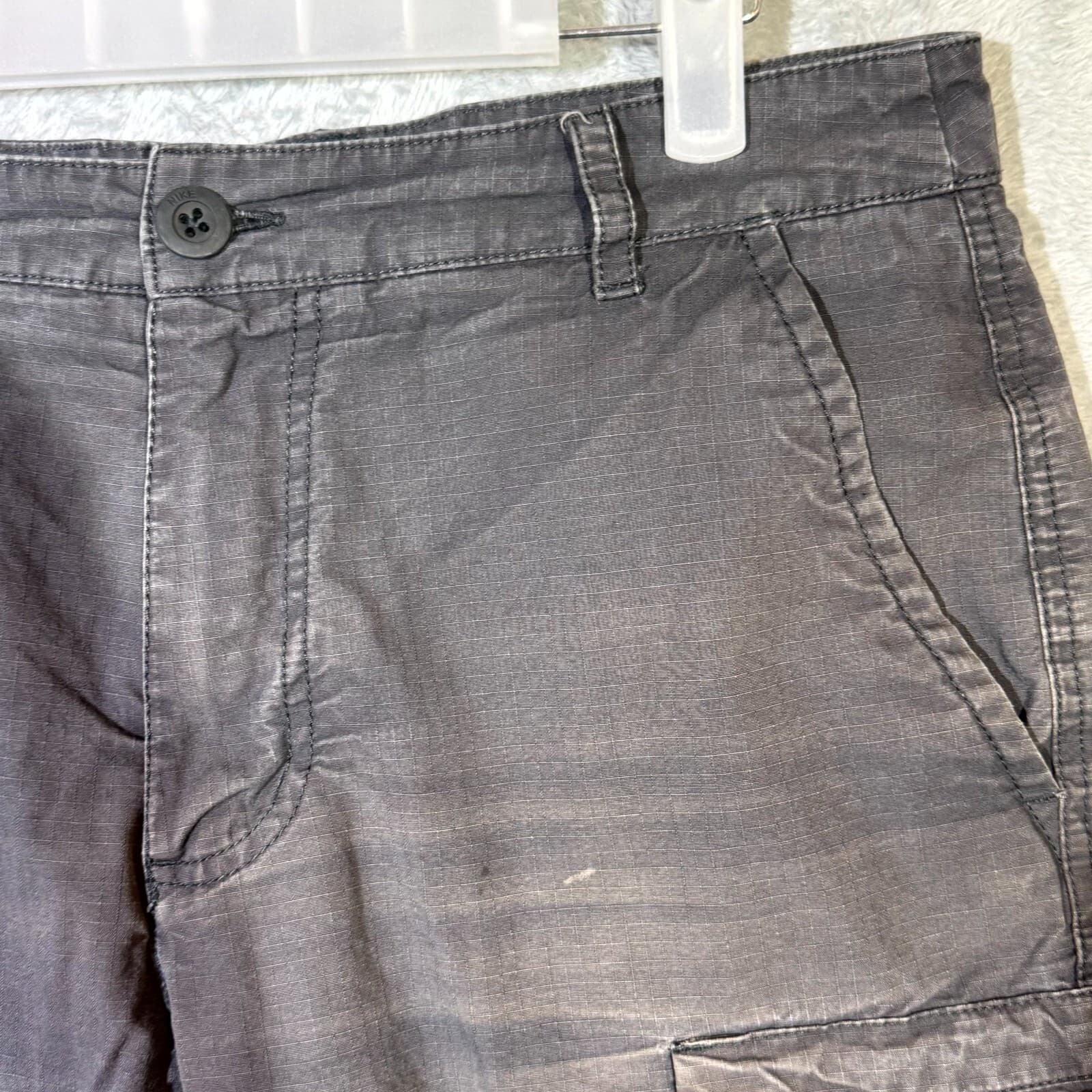 Nike Men's Cargo Shorts 32 Dark Gray Cotton Swoosh Pocket Mid Rise - Thumbnail 4